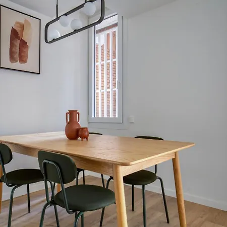 Blueground Sarria Doorman Fresh Renovation Bcn-120