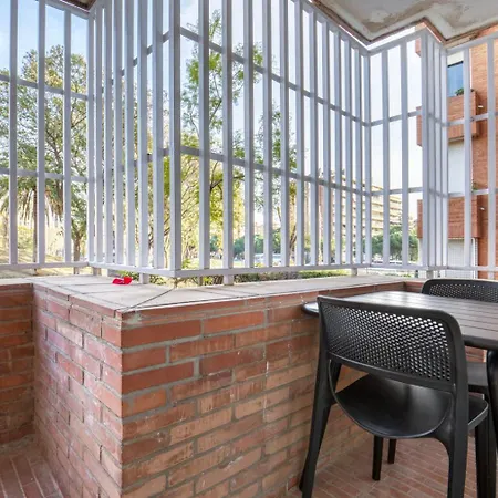 Blueground Sarria Doorman Fresh Renovation Bcn-120 *