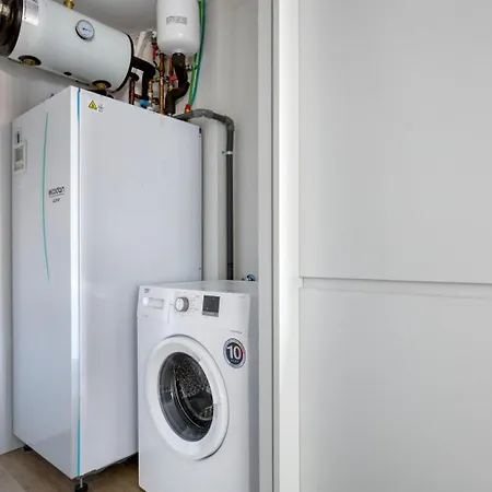 Apartment Blueground Sarria Doorman Fresh Renovation Bcn-120 *