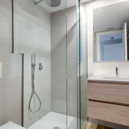 Apartment Blueground Sarria Doorman Fresh Renovation Bcn-120